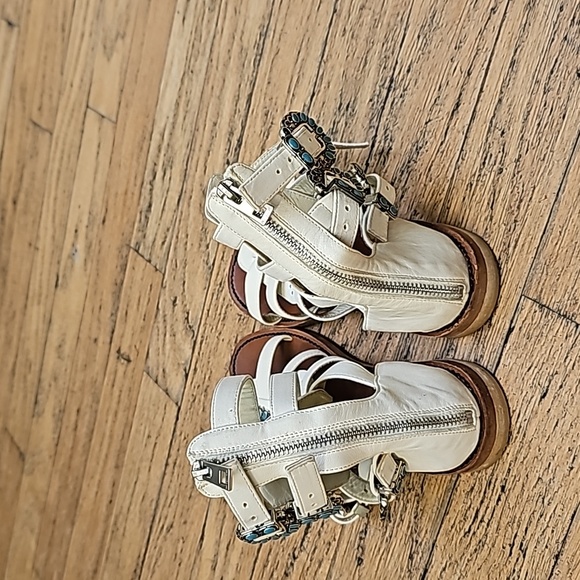 Zadig and Voltaire sandals all leather new in box - Picture 7 of 8